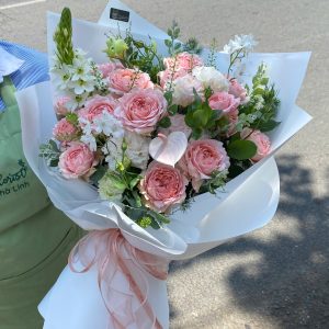 Bó hồng joolibee - L500