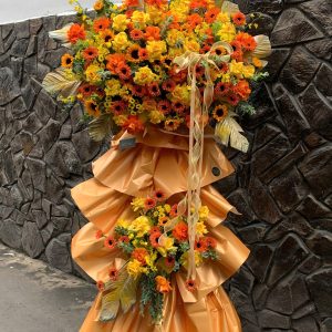 Kệ hoa chúc mừng tone vàng - L2000